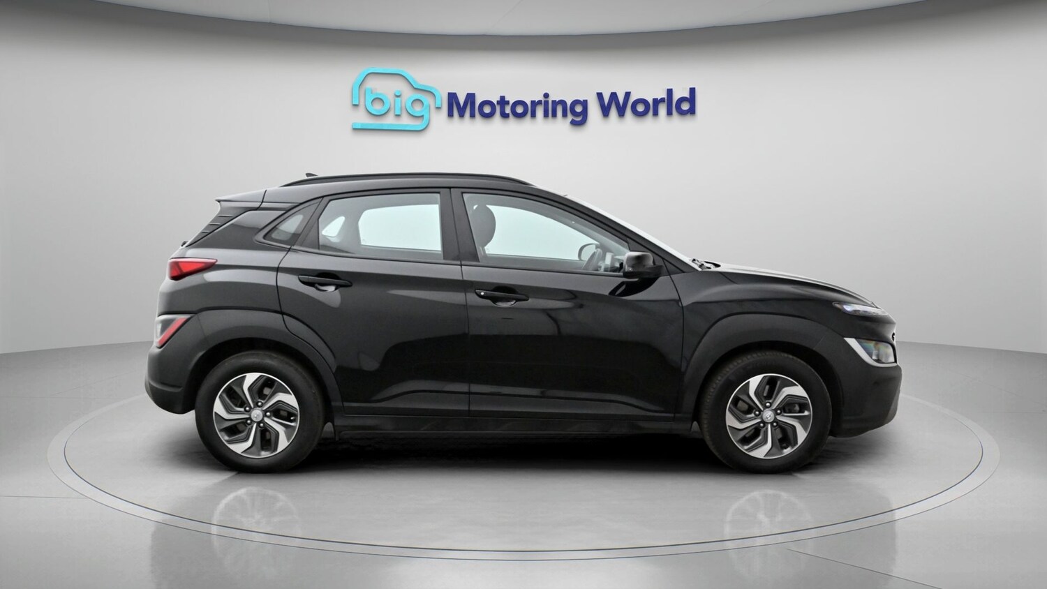 Used Hyundai KONA 2023 for sale - 77998180: Photo 8