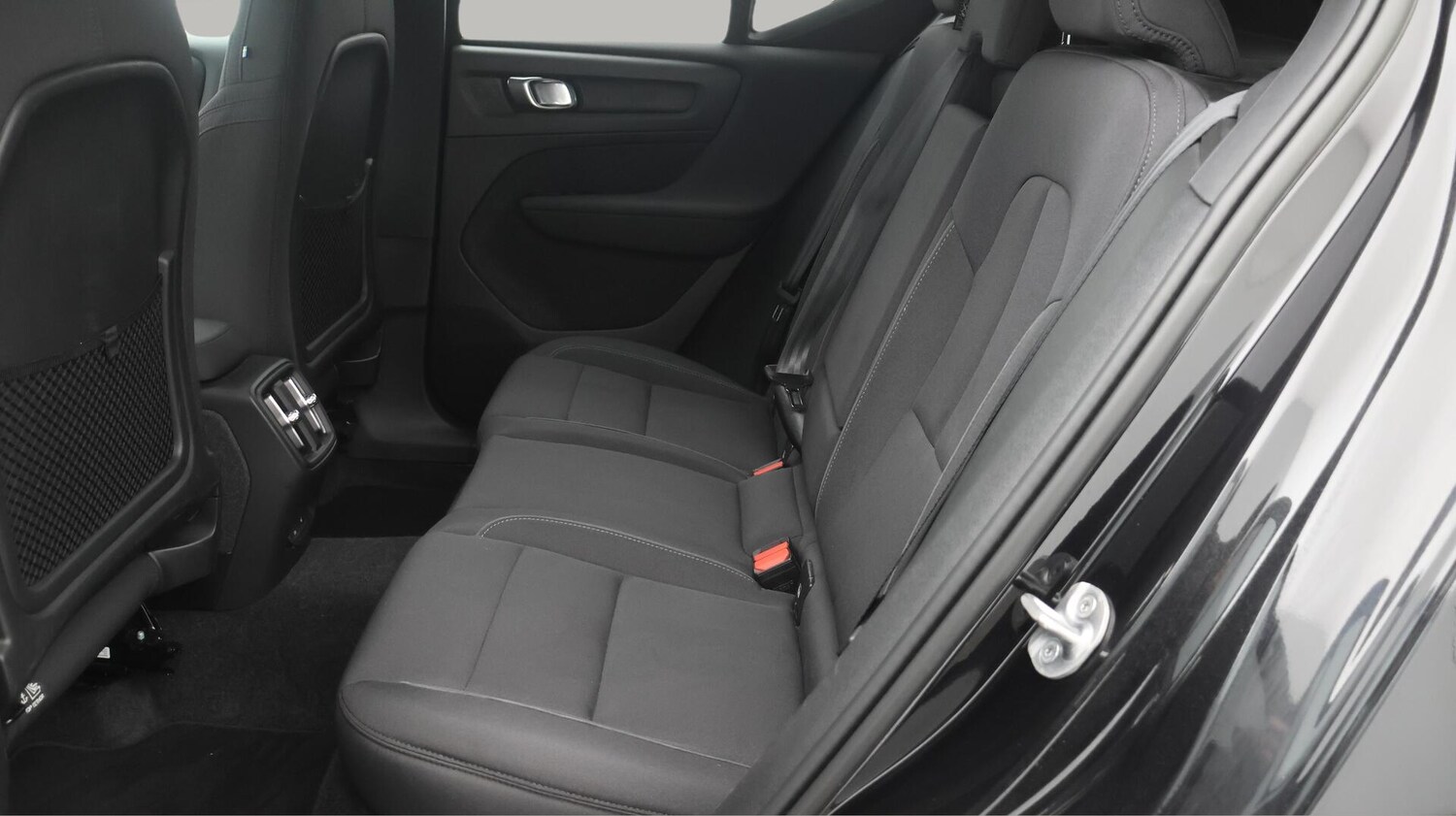 Used Volvo XC40 2023 for sale - 76388750: Photo 17