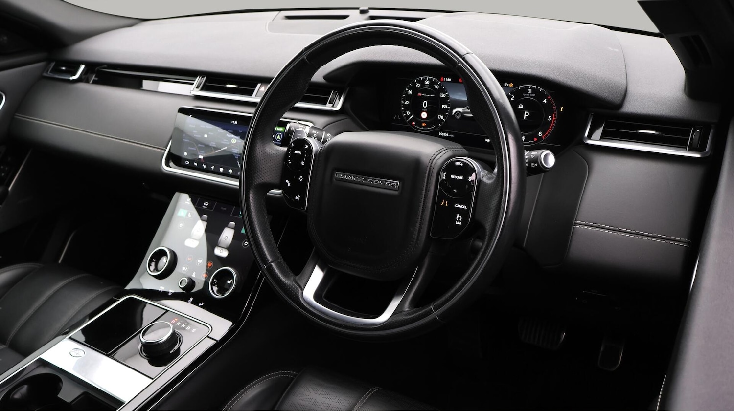 Used Land Rover Range Rover Velar 2019 for sale - 76632885: Photo 10