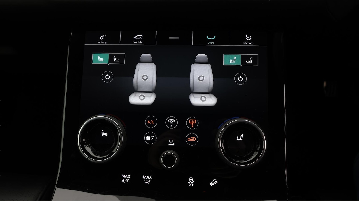 Used Land Rover Range Rover Velar 2019 for sale - 76632885: Photo 13