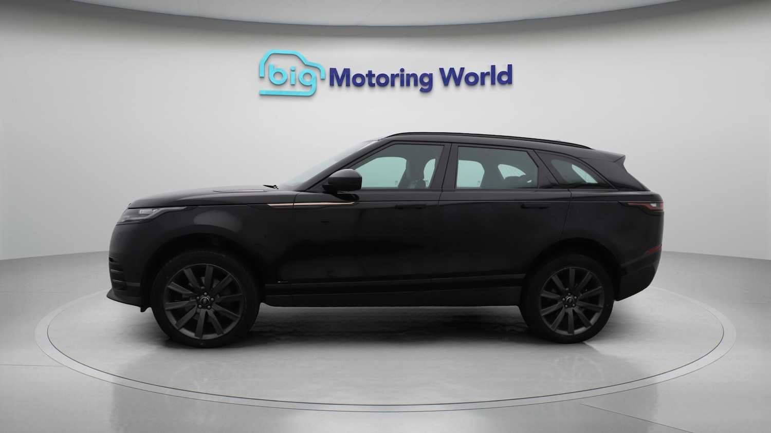 Used Land Rover Range Rover Velar 2019 for sale - 76632885: Photo 5