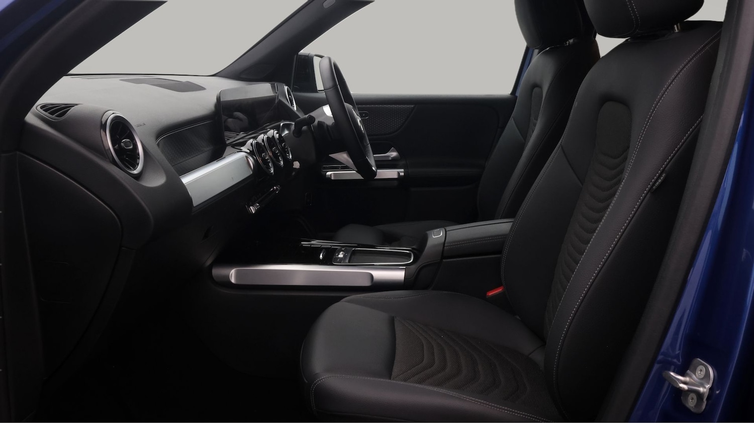 Used Mercedes-Benz GLB 2025 for sale - 77732659: Photo 14