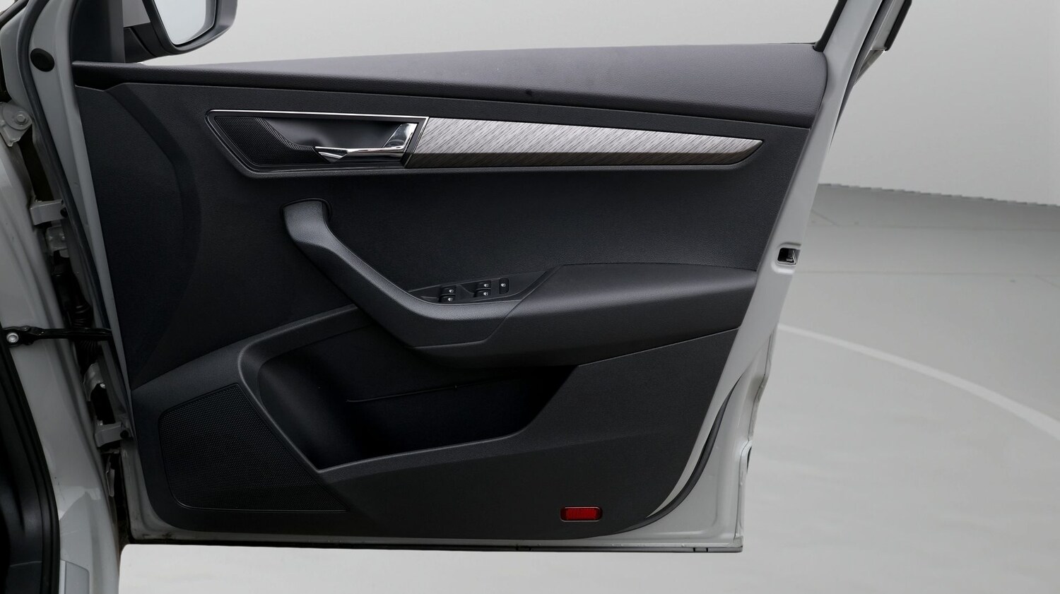 Used Skoda Karoq 2023 for sale - 77446917: Photo 15