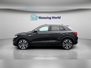 Used Volkswagen T-Roc 2021 for sale - 78775910: Photo