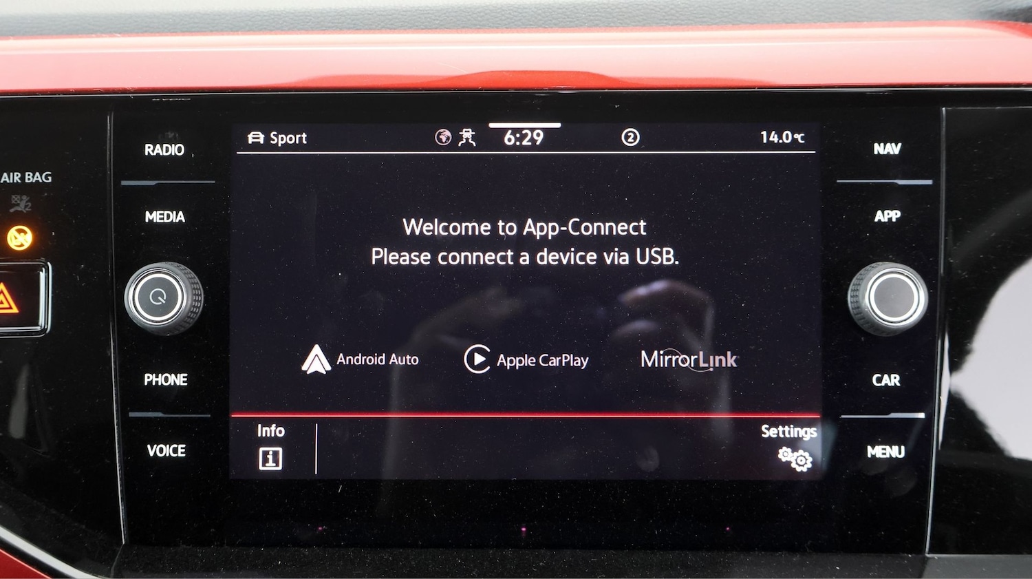 Used Volkswagen Polo 2023 for sale - 77777517: Photo 22