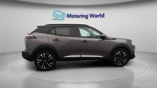 Used Peugeot 2008 2022 for sale - 76012530: Photo 9
