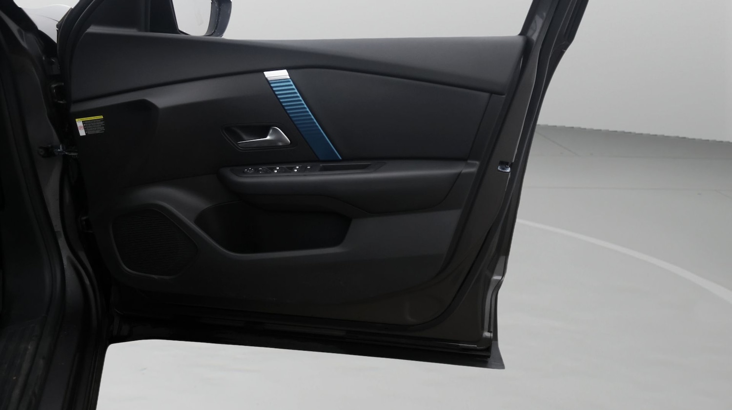 Used Citroen C4 2023 for sale - 77776466: Photo 15