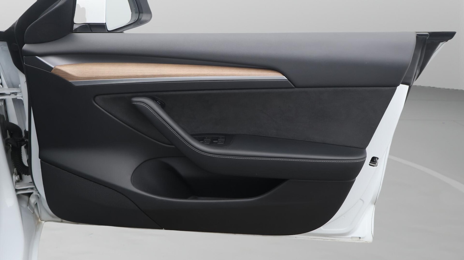 Used Tesla Model 3 2021 for sale - 76633915: Photo 16