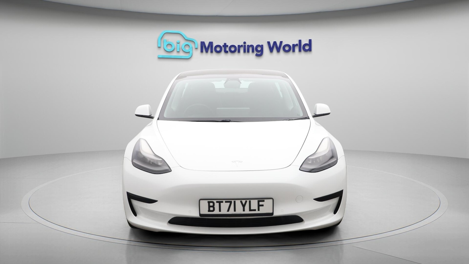 Used Tesla Model 3 2021 for sale - 76633915: Photo 3