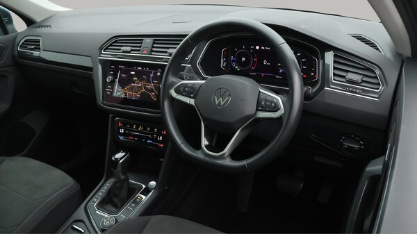 Used Volkswagen Tiguan 2021 for sale - 76094877: Photo 10