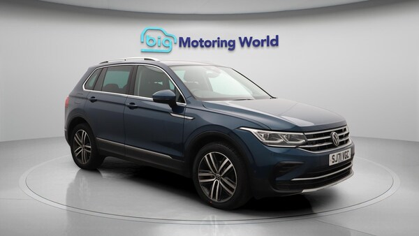 Used Volkswagen Tiguan 2021 for sale - 76094877: Photo 2