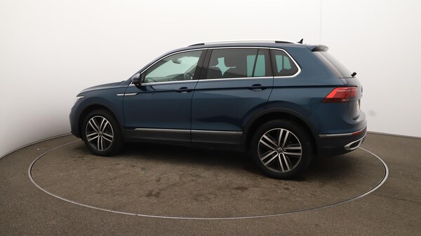 Used Volkswagen Tiguan 2021 for sale - 76094877: Photo 51