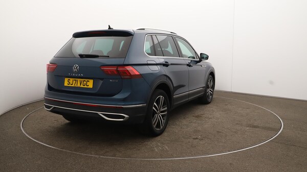 Used Volkswagen Tiguan 2021 for sale - 76094877: Photo 59