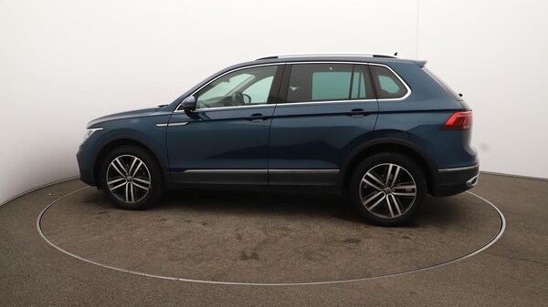 Used Volkswagen Tiguan 2021 for sale - 76094877: Photo 62