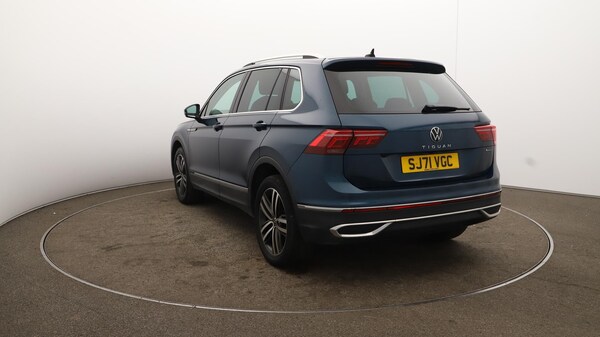 Used Volkswagen Tiguan 2021 for sale - 76094877: Photo 65