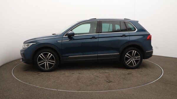Used Volkswagen Tiguan 2021 for sale - 76094877: Photo 69