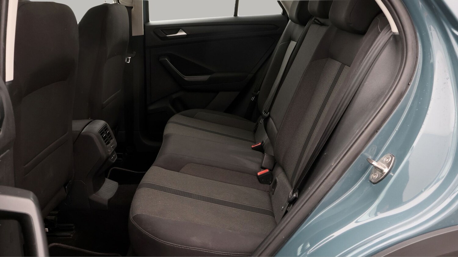 Used Volkswagen T-Roc 2023 for sale - 77459812: Photo 16