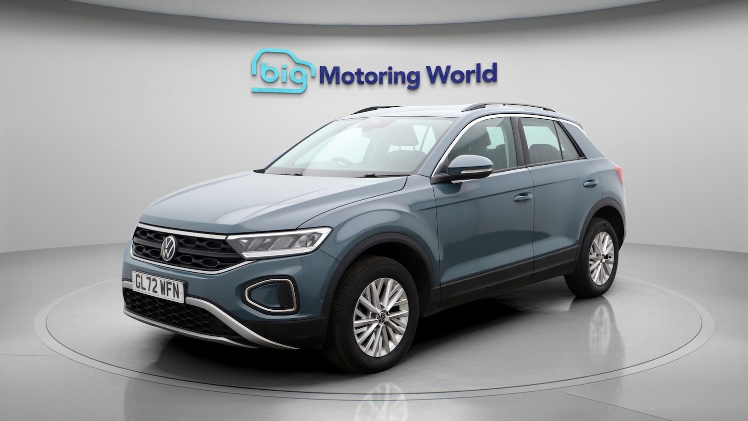 Used Volkswagen T-Roc 2023 for sale - 77459812: Photo 3