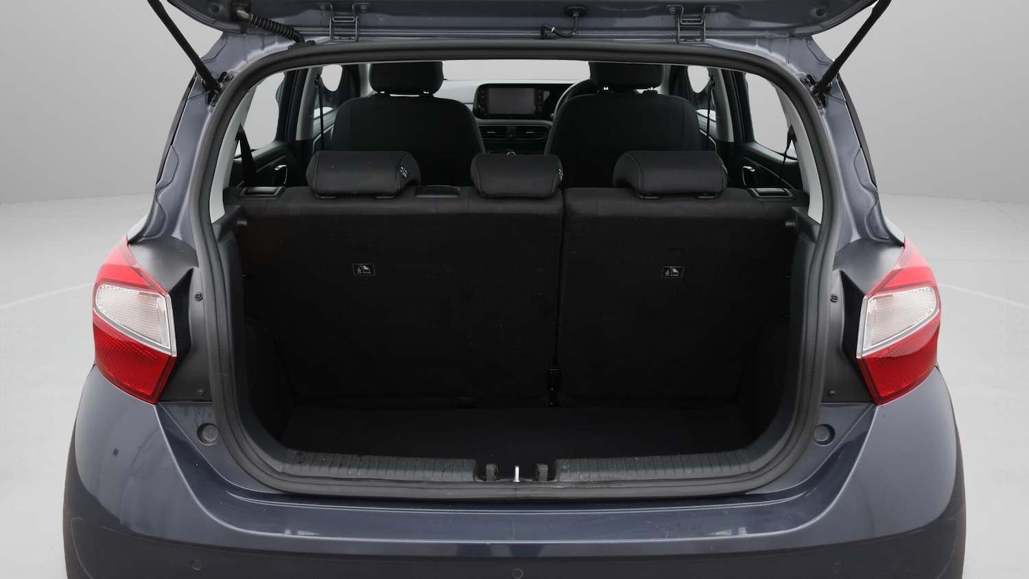 Used Hyundai i10 for sale - 76728069: Photo 18