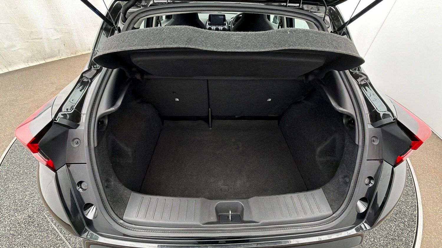 Used Nissan Juke 2022 for sale - 78165937: Photo 16