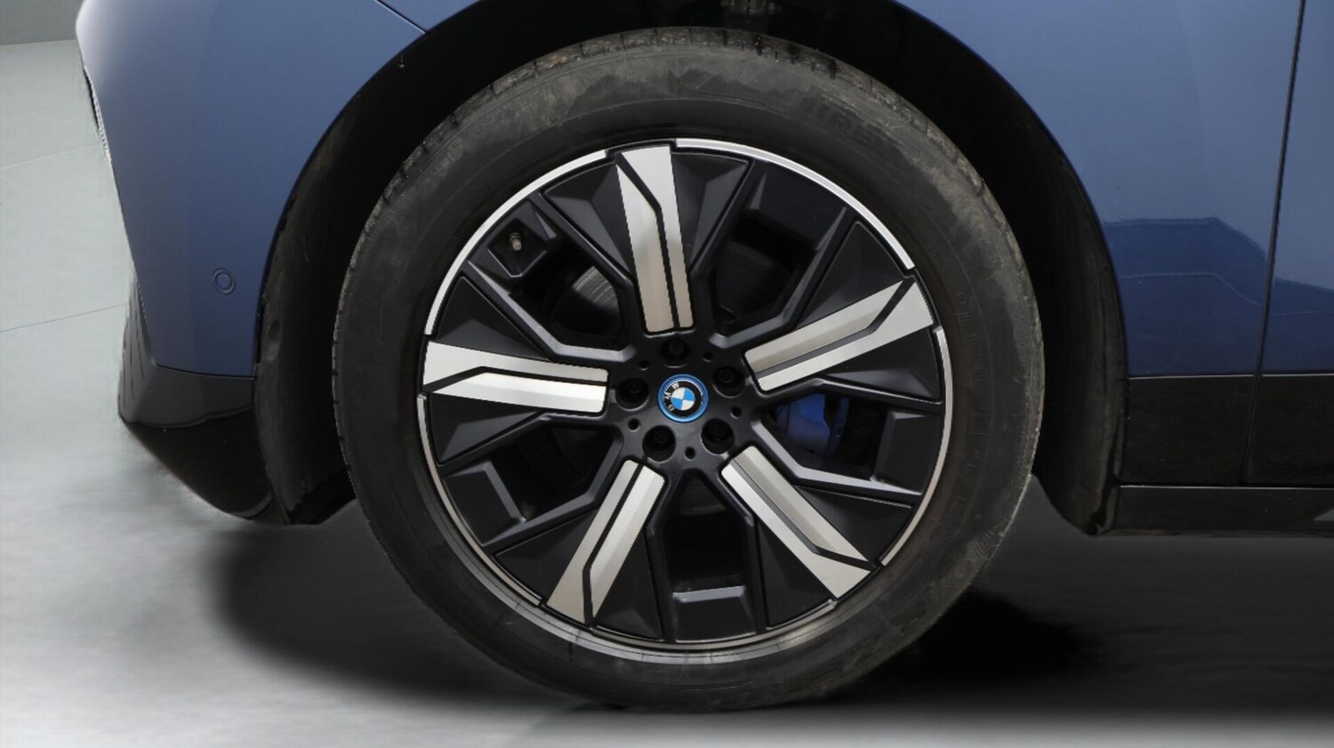 Used BMW iX 2022 for sale - 76632695: Photo 19