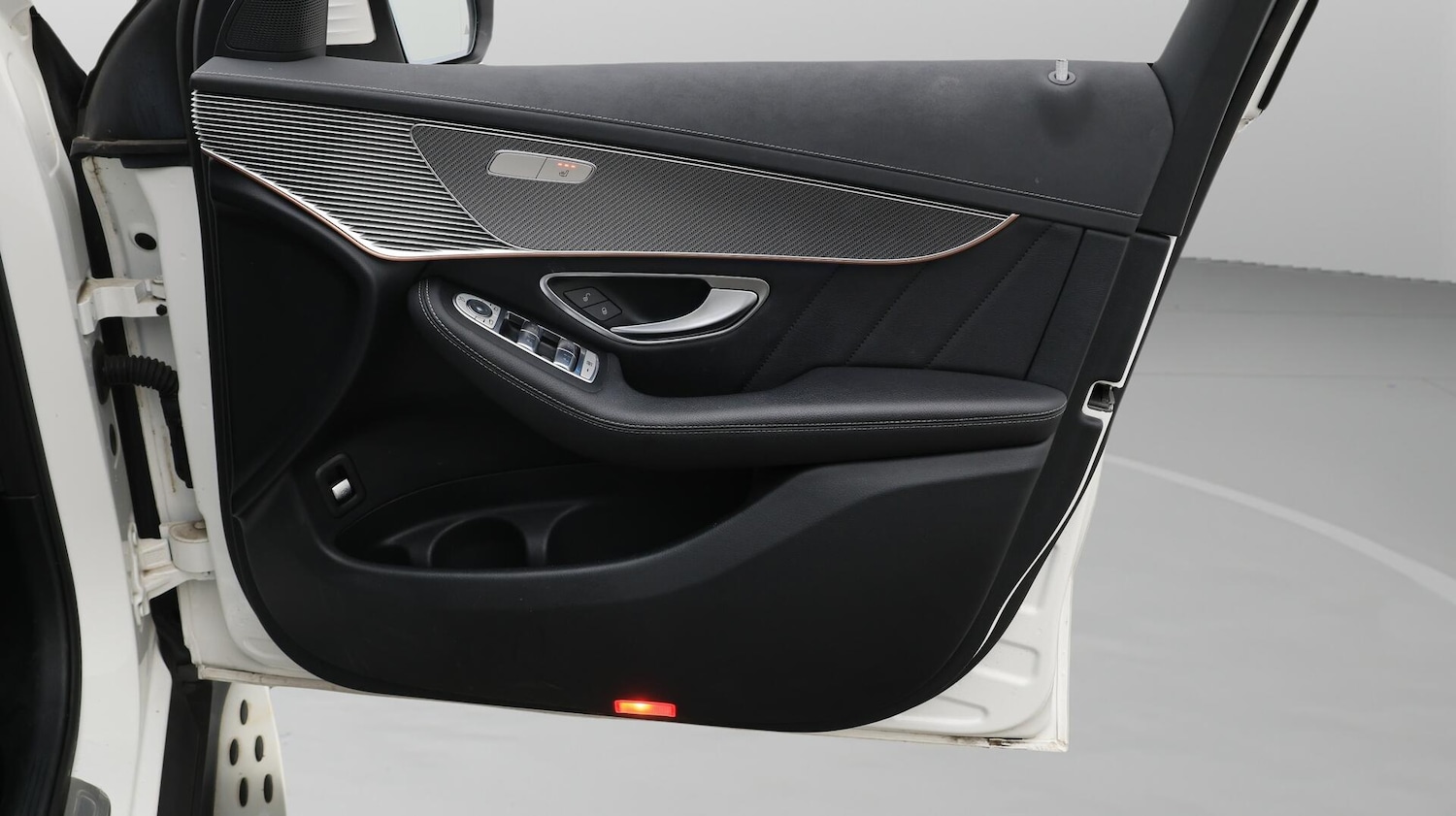 Used Mercedes-Benz EQC 2021 for sale - 76138643: Photo 23