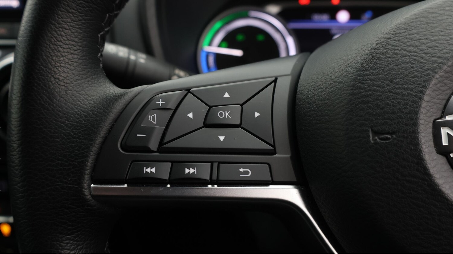 Used Nissan Juke 2023 for sale - 77616925: Photo 23