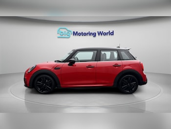 Used MINI Hatch 2023 for sale - 79445432: Photo