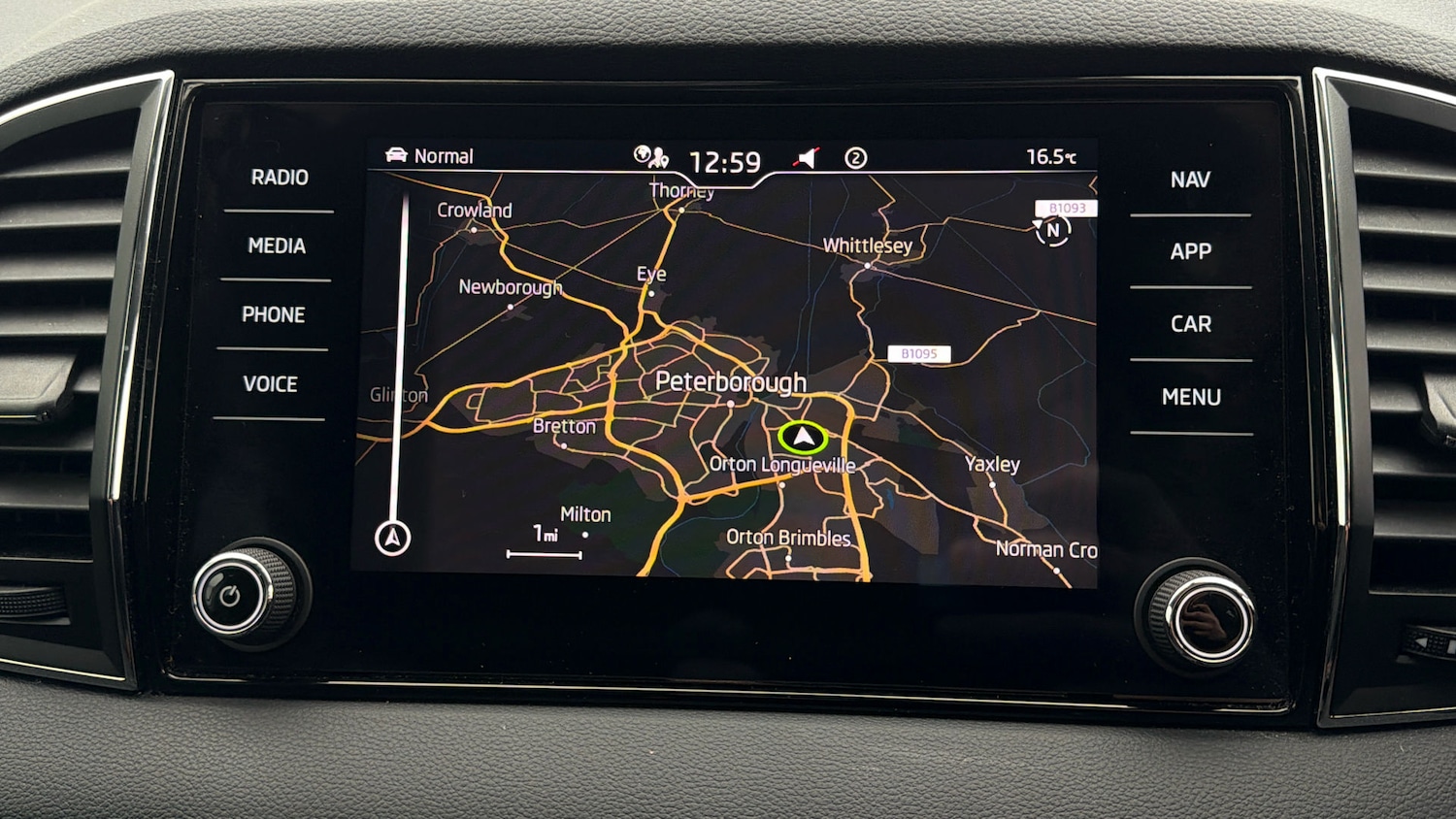 Used Skoda Karoq 2021 for sale - 77997545: Photo 10