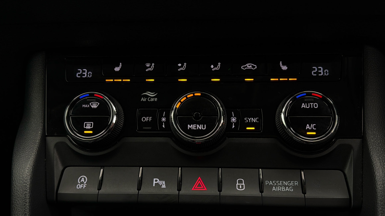 Used Skoda Karoq 2021 for sale - 77997545: Photo 11