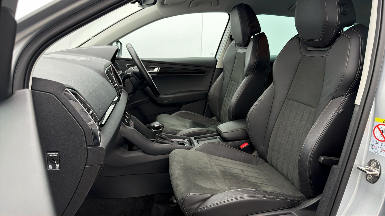 Used Skoda Karoq 2021 for sale - 77997545: Photo 13