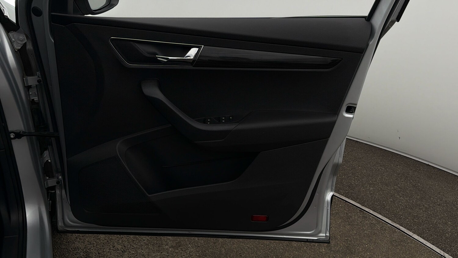 Used Skoda Karoq 2021 for sale - 77997545: Photo 14