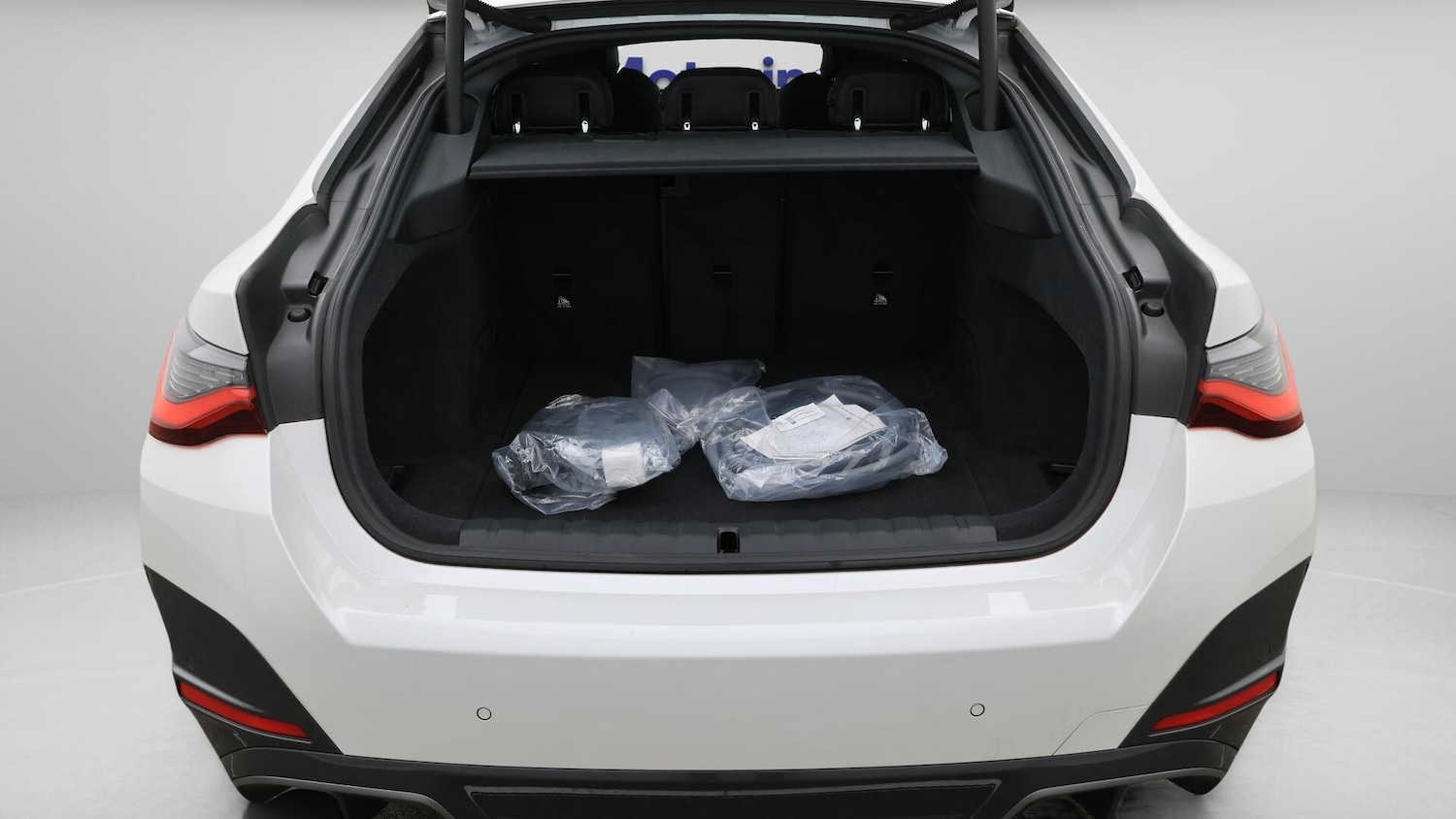 Used BMW i4 2022 for sale - 76370158: Photo 18