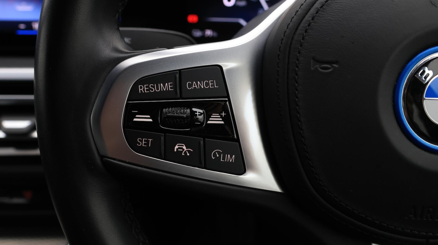 Used BMW i4 2022 for sale - 76370158: Photo 24