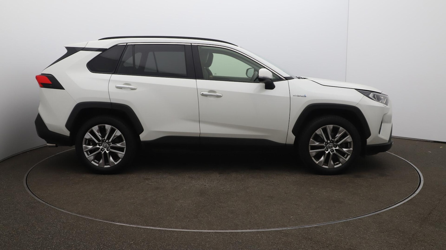 Used Toyota RAV4 2022 for sale - 76361321: Photo 51