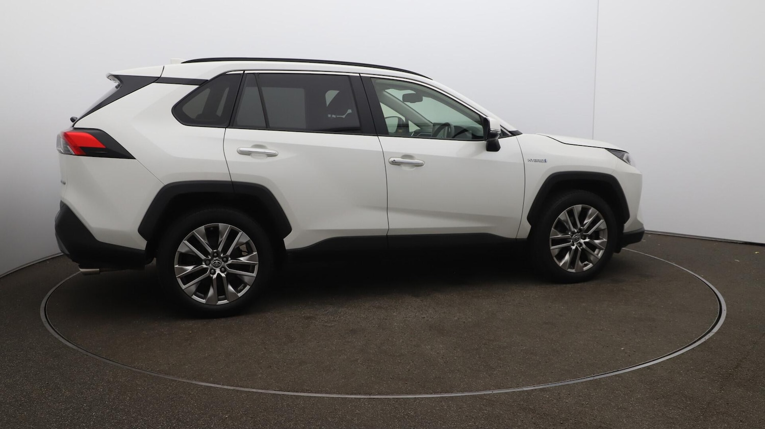 Used Toyota RAV4 2022 for sale - 76361321: Photo 53
