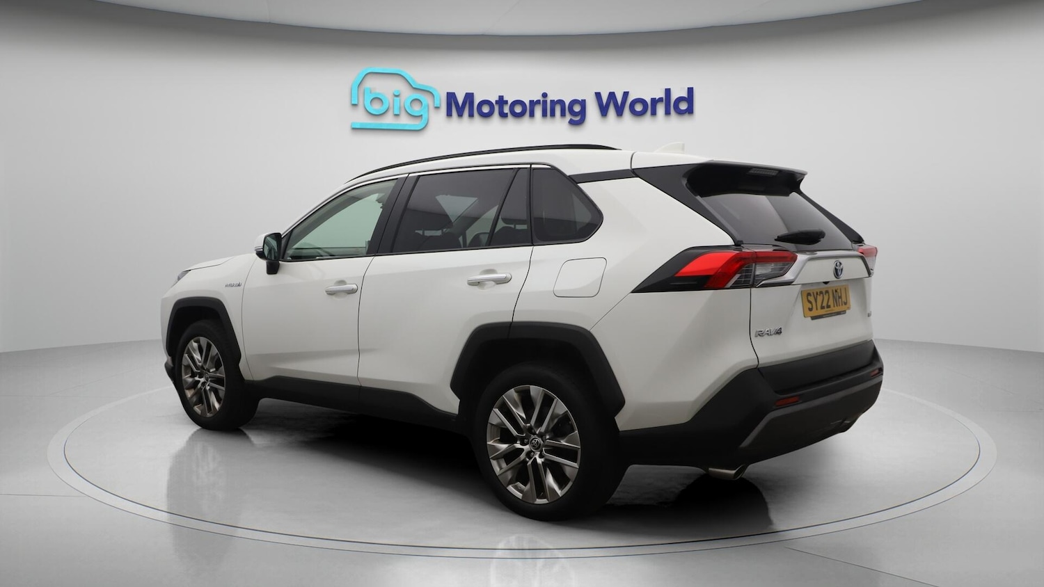 Used Toyota RAV4 2022 for sale - 76361321: Photo 6