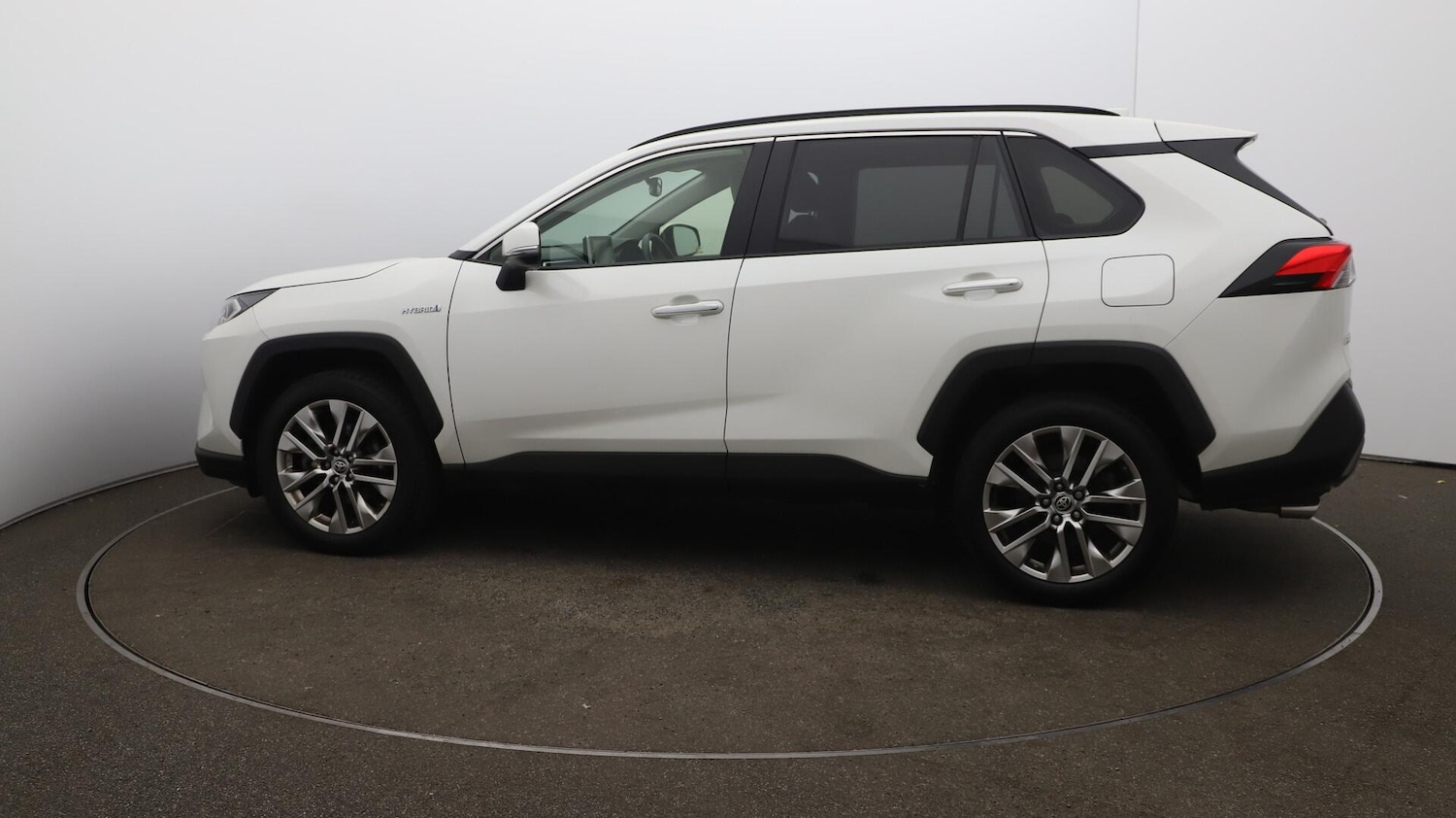 Used Toyota RAV4 2022 for sale - 76361321: Photo 60