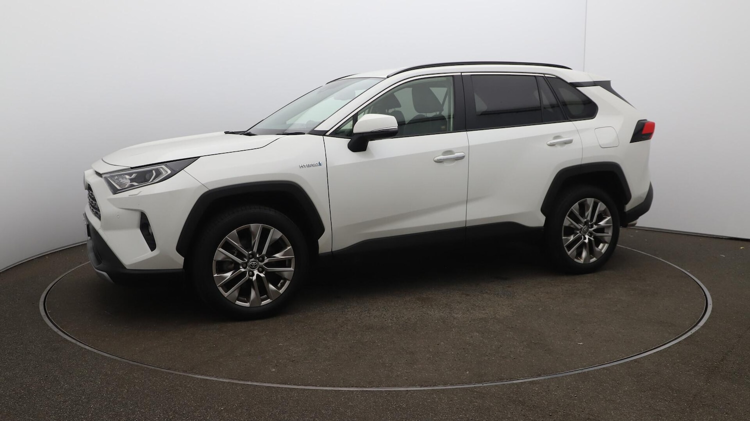 Used Toyota RAV4 2022 for sale - 76361321: Photo 69