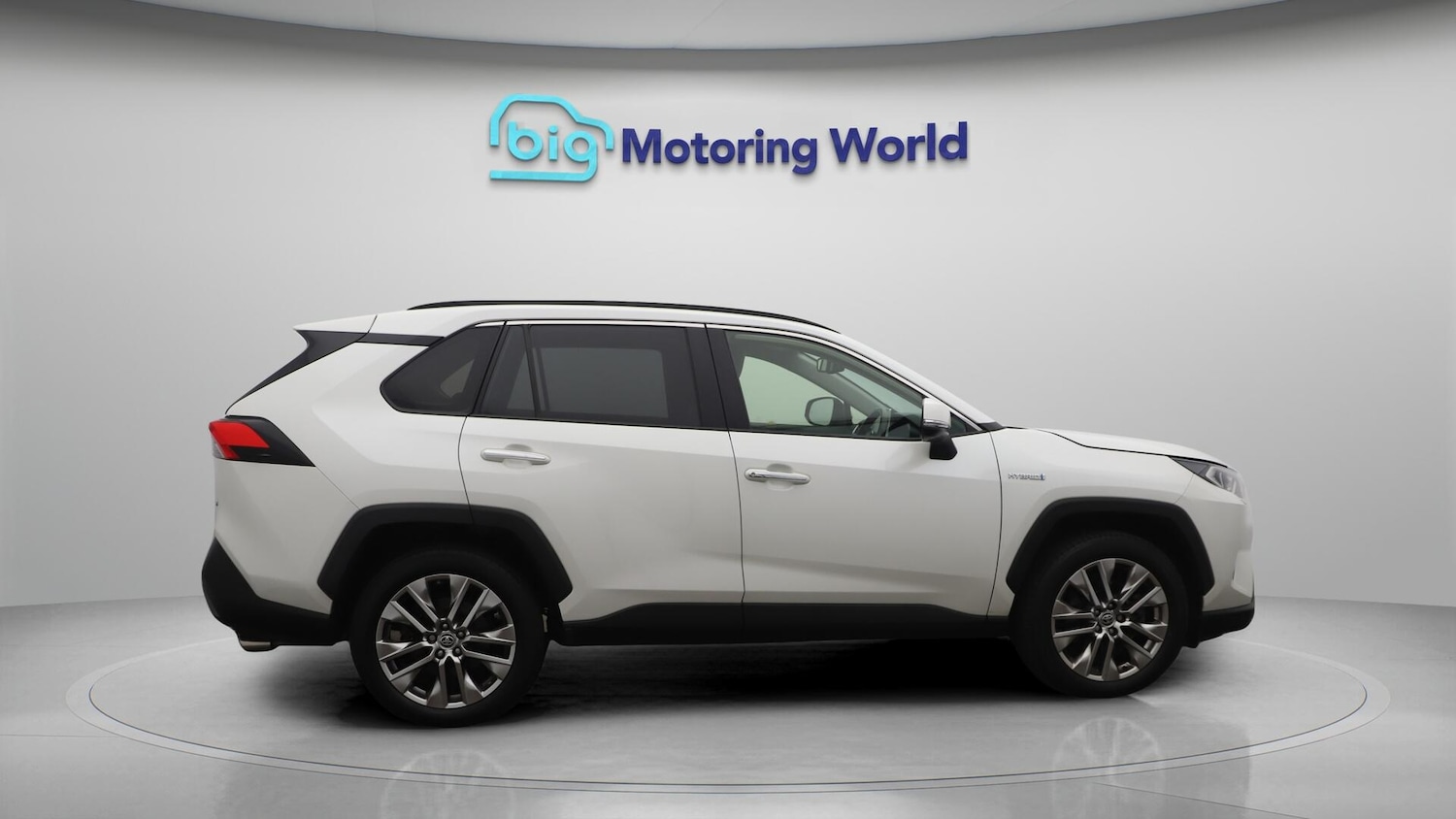Used Toyota RAV4 2022 for sale - 76361321: Photo 9