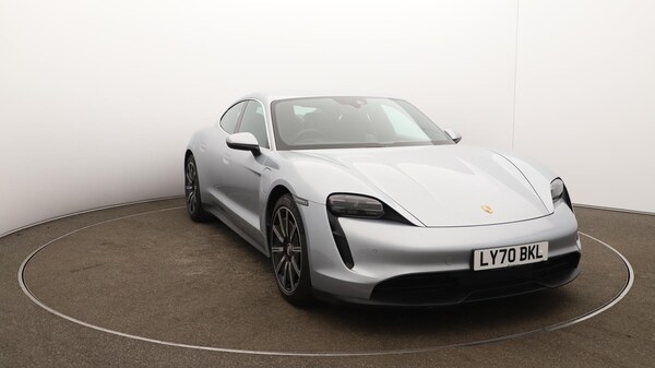 Used Porsche Taycan 2020 for sale - 76259415: Photo 45
