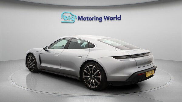 Used Porsche Taycan 2020 for sale - 76259415: Photo 6