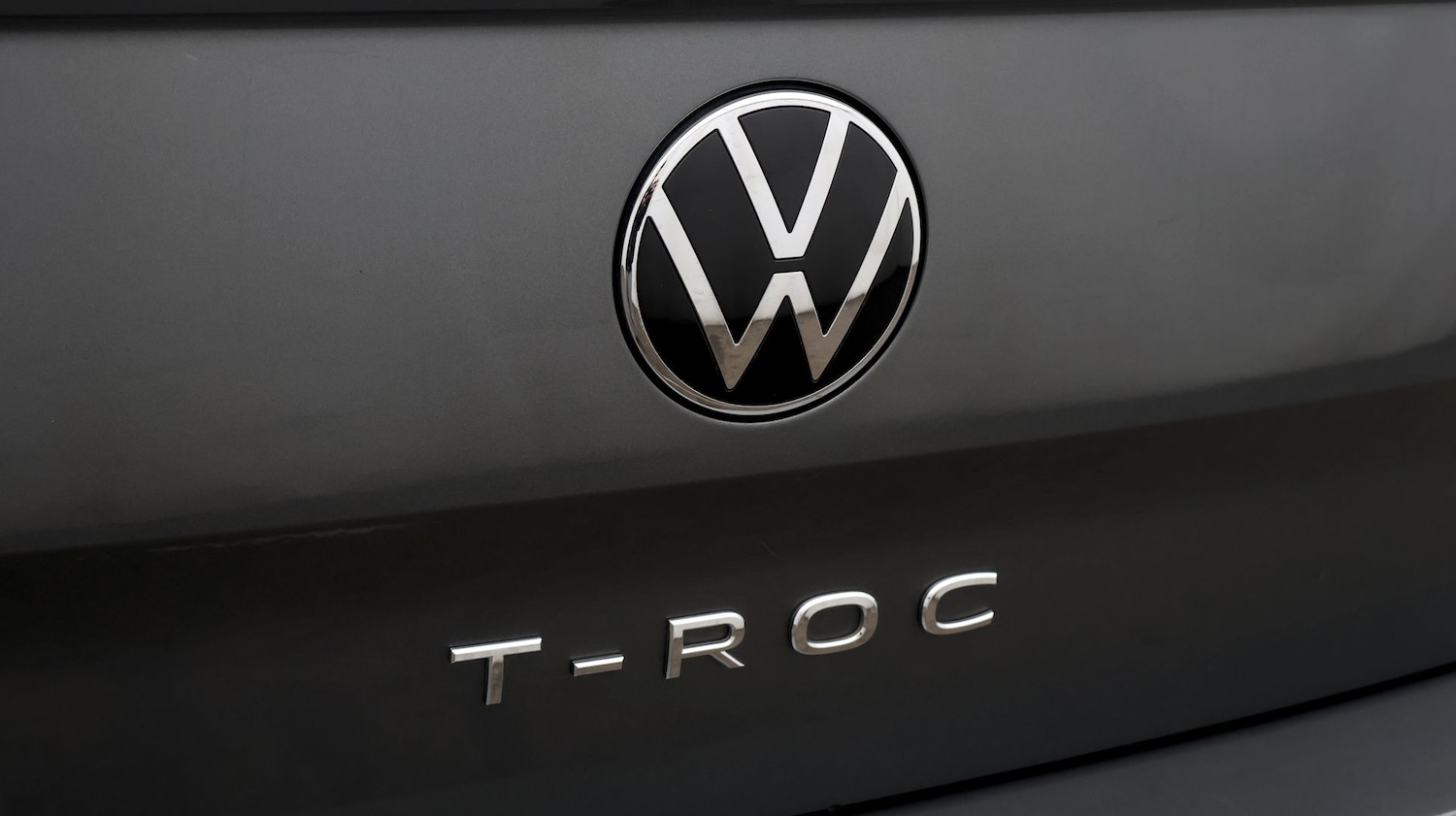 Used Volkswagen T-Roc 2021 for sale - 77236130: Photo 25