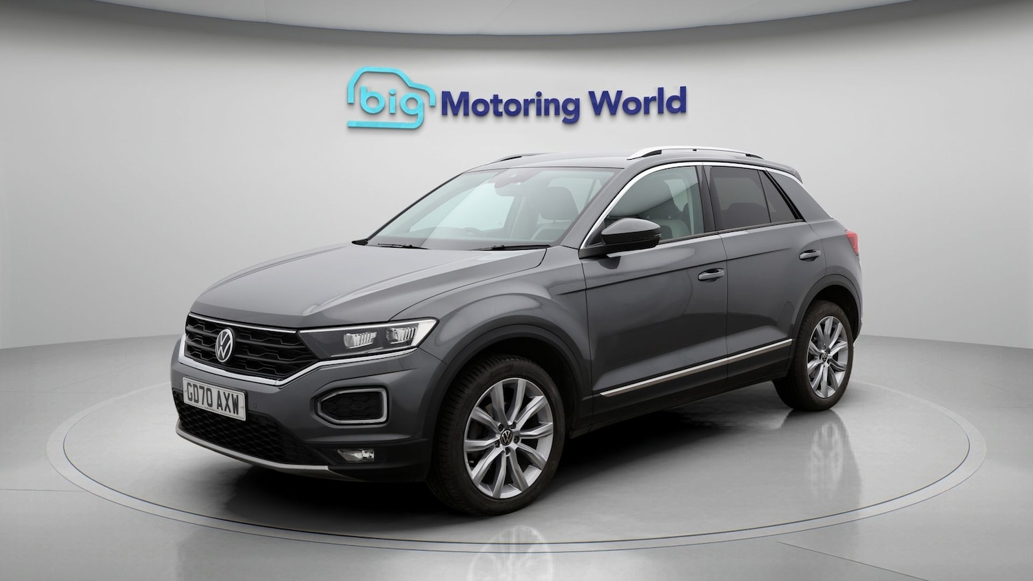Used Volkswagen T-Roc 2021 for sale - 77236130: Photo 3