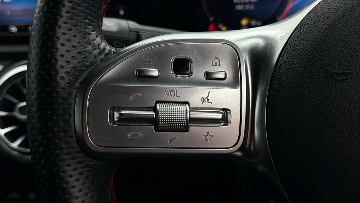 Used Mercedes-Benz A-Class 2020 for sale - 77937660: Photo 23