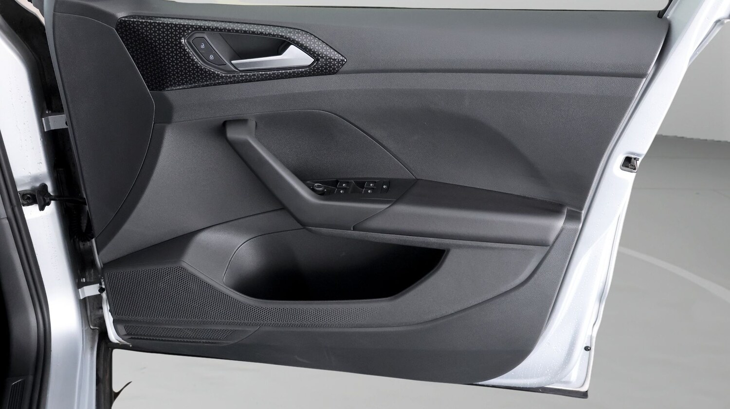 Used Volkswagen T-Cross 2023 for sale - 77729805: Photo 15