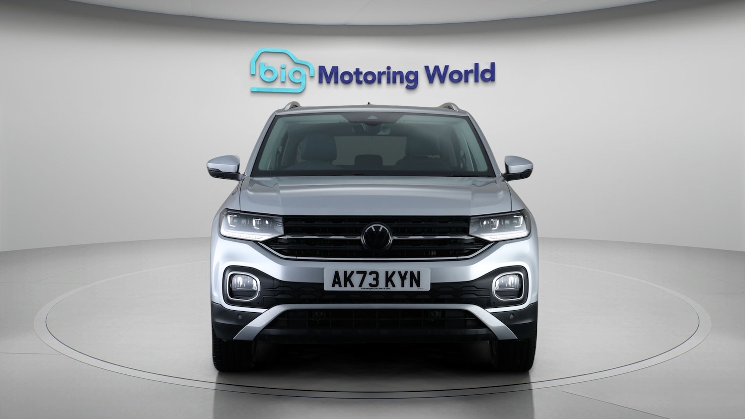 Used Volkswagen T-Cross 2023 for sale - 77729805: Photo 2