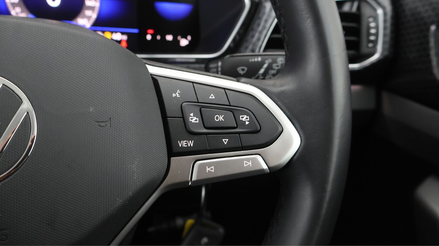 Used Volkswagen T-Cross 2023 for sale - 77729805: Photo 22