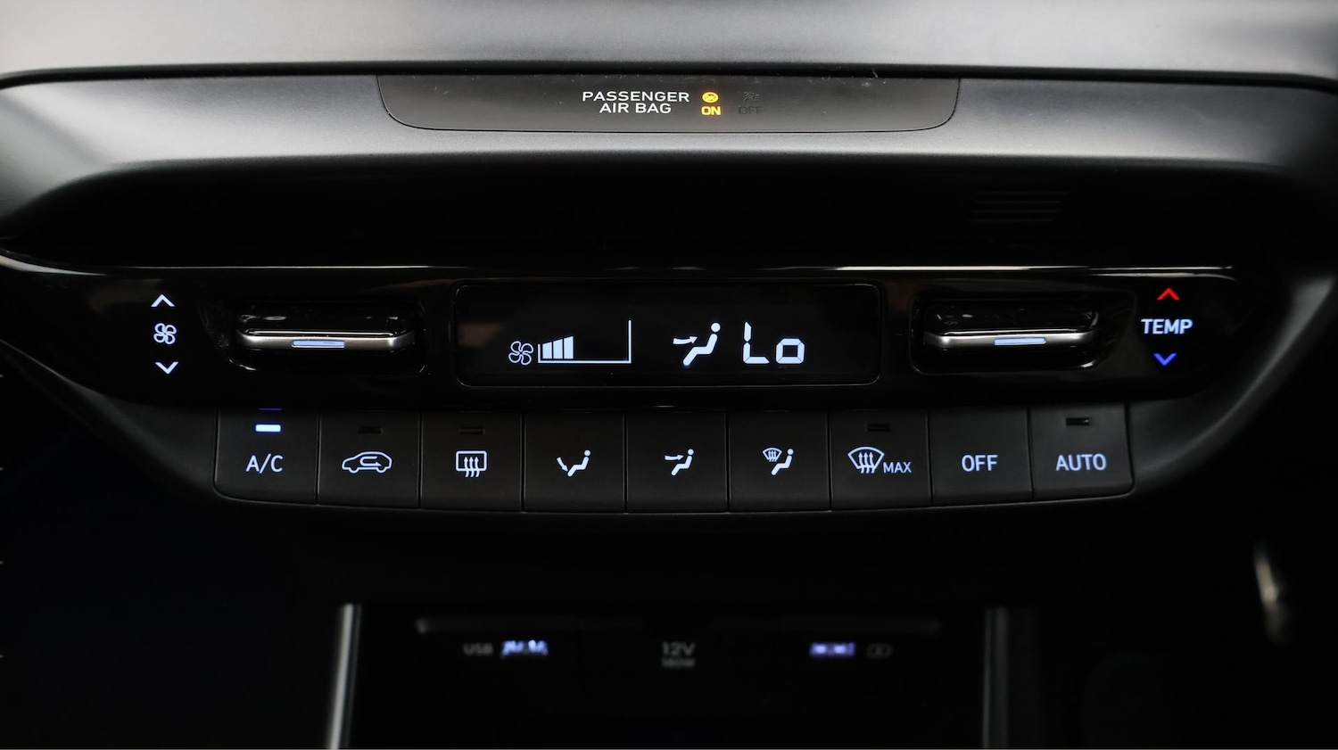 Used Hyundai BAYON 2023 for sale - 77831955: Photo 12