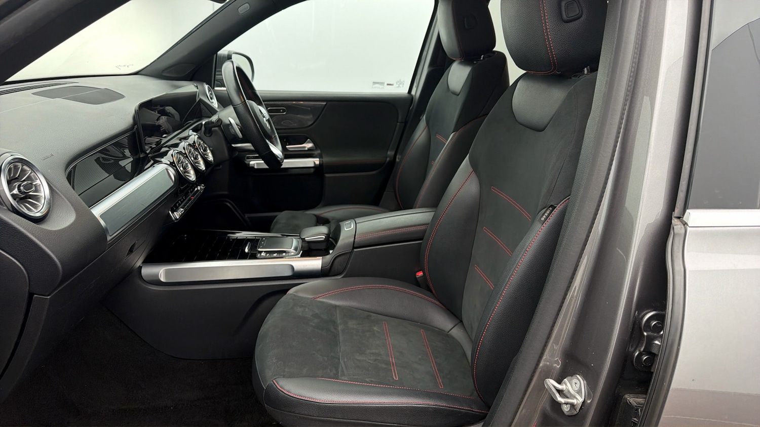 Used Mercedes-Benz GLB 2023 for sale - 77997764: Photo 13